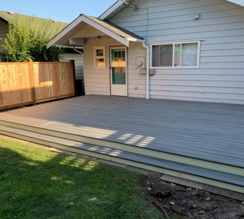 Burnaby Trex Composite Deck + Boarder (6)