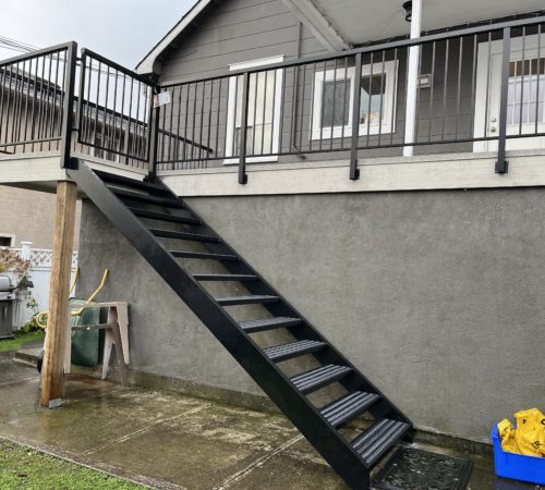 Aluminum Stair Style #3 Full Aluminum Stringers With Industrial Treads